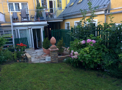 Komplett ausgestattete Maisonette mit Terrasse und Garten /  / 1140 Wien / Bild 1