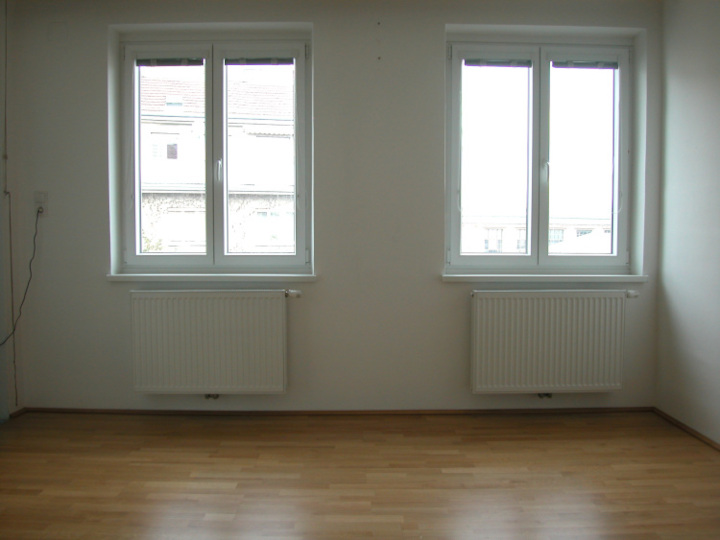 Attraktive 2,5 Zimmer Wohnung, neu adaptiert! /  / 1050 Wien / Bild 0