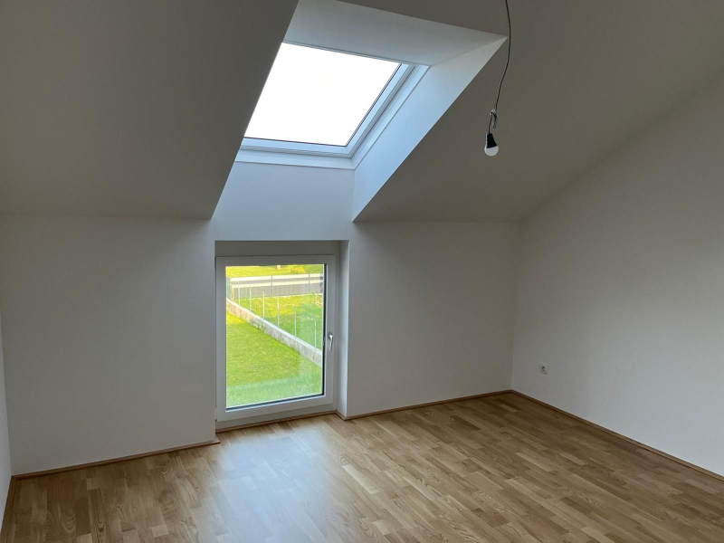 Nachhaltige Ziegelmassivbauweise! Wohnbaugefrdertes Niedrigenergiehaus mit 4 Zimmer, Vollunterkellerung und Eigengrund. /  / 2540 Bad Vslau / Bild 5