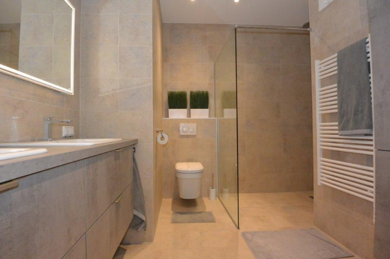 Luxus GRN Ruhelage! MITTEN in der Stadt! Neubau 4 Zimmer 140m - 2 Terrassen! /  / 2500 Baden / Bild 8