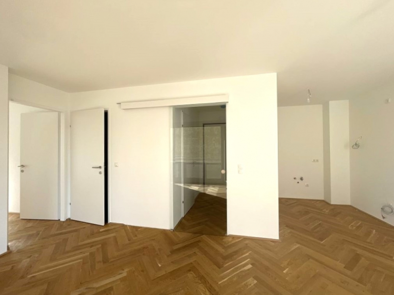 PROVISIONSFREI-ERSTBEZUG: Neben Uni-Campus, 2-Zimmer mit Terrasse, sonnig & stylish! (13) /  / 3500 Krems an der Donau / Bild 2