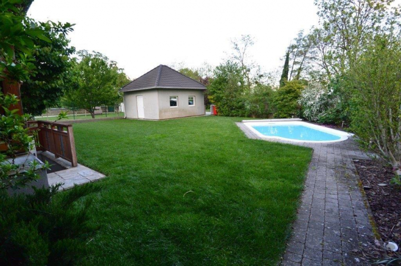 Grozgiges Einfamilienhaus mit 5 Zimmer inkl. Pool und schnen Garten auf ca. 670 m Grund! /  / 2432 Schwadorf / Bild 0