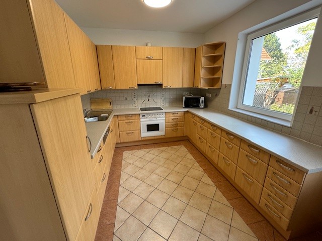 SCHNE 3 Zimmerwohnung 82 m mit Balkon, Garten, Keller und Garage in Traiskirchen! /  / 2514 Traiskirchen / Bild 4