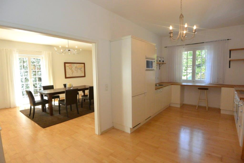 Exklusive Landhausvilla - sonnige Ruhelage inkl. Fernsicht in Bestlage Pressbaum! /  / 3102 Pressbaum / Bild 0