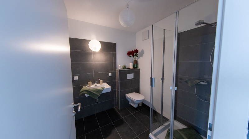 Nachhaltige Ziegelmassivbauweise: Niedrigenergie-Reihenhaus mit 4,5 Zimmern, Keller, Eigengarten, Dachterrasse und Garagenplatz /  / 1230 Wien Liesing / Bild 1