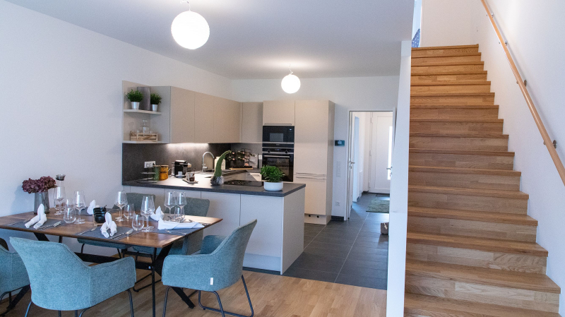 Nachhaltige Ziegelmassivbauweise: Niedrigenergie-Reihenhaus mit 4,5 Zimmern, Keller, Eigengarten, Dachterrasse und Garagenplatz /  / 1230 Wien Liesing / Bild 2