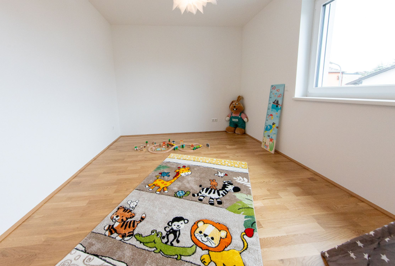 Nachhaltige Ziegelmassivbauweise: Niedrigenergie-Reihenhaus mit 4,5 Zimmern, Keller, Eigengarten, Dachterrasse und Garagenplatz /  / 1230 Wien Liesing / Bild 5