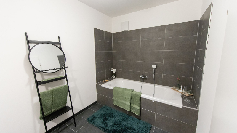 Nachhaltige Ziegelmassivbauweise: Niedrigenergie-Reihenhaus mit 4,5 Zimmern, Keller, Eigengarten, Dachterrasse und Garagenplatz /  / 1230 Wien Liesing / Bild 8