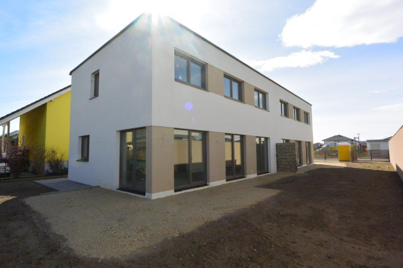 **OHNE EIGENKAPITAL  Superfinanzierung JETZT ! **  Tolle Neubau - Doppelhaushlfte - 4 Zimmer, Garten, 2-KFZ-Abstellpltze in Pottendorf 