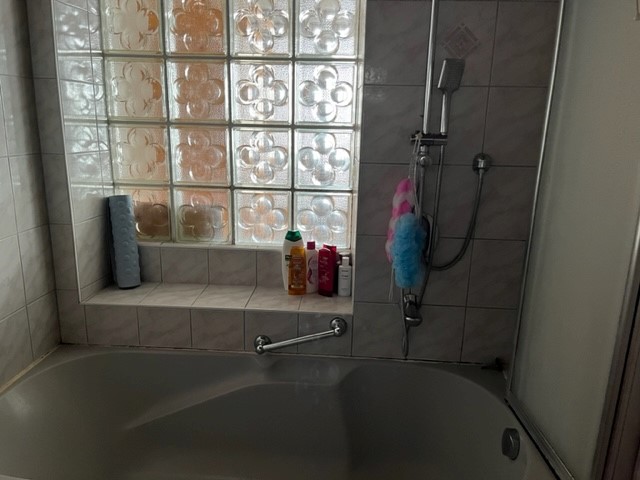 Sanierungsbedrftiges Wohnhaus mit Garten, Pool, Garagen und ehemaligem Schlachthof /  / 2763 Pernitz / Bild 7