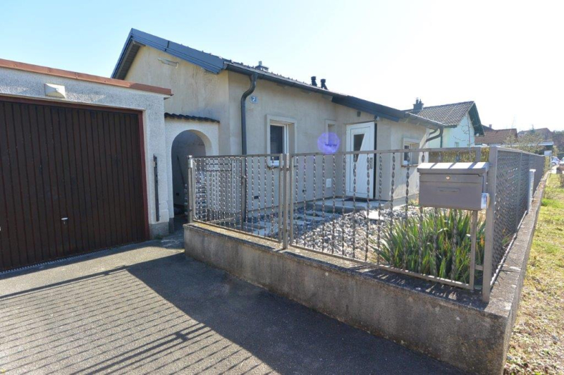 Sonniger Platz mit Bungalow (BJ 2016) mit Garten inkl. Terrasse und Garage! /  / 2603 Felixdorf / Bild 2