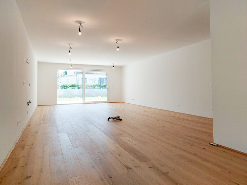 DREAM GARDEN APARTMENT WITH EXCELLENT ROOM LAYOUT - SPACIOUS LIVING KITCHEN AND 3 BEDROOMS /  / 1220 Wien / Bild 3