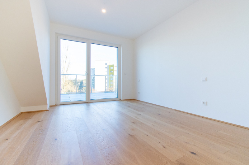 ERSTBEZUG: PENTHOUSE MIT 3 TERRASSEN DIREKT BEI DER U-BAHN (U1)! /  / 1210 Wien / Bild 4