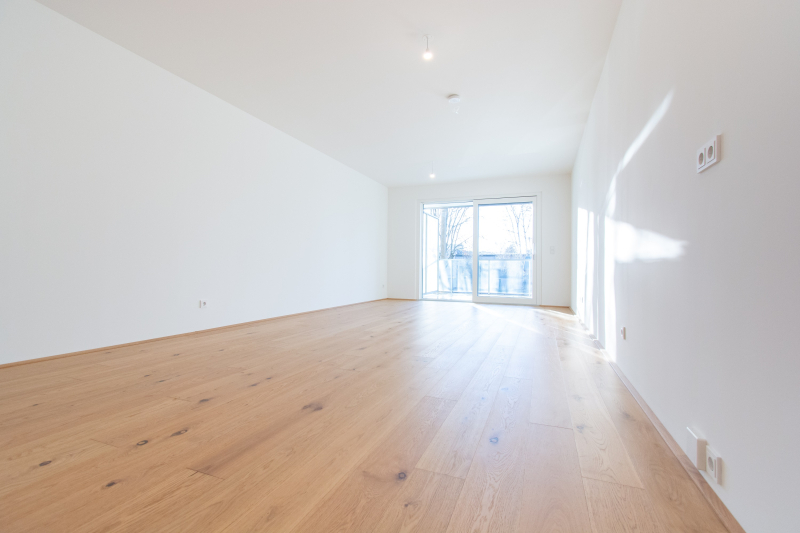 GLORIT ERSTBEZUG: FAMILIENWOHNUNG CA. 30 m TERRASSE! /  / 1210 Wien / Bild 2