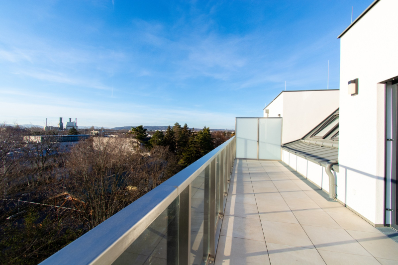 FIRST OCCUPANCY: PENTHOUSE WITH 85 m TERRACE AND A STUNNING VIEW! /  / 1210 Wien / Bild 5