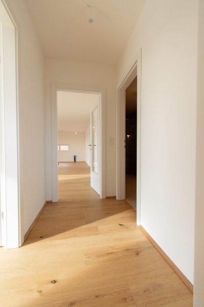 FIRST OCCUPANCY: 4-ROOM APARTMENT WITH HIGH-QUALITY FITTED KITCHEN AND SPACIOUS TERRACE! /  / 1220 Wien, 22. Bezirk, Donaustadt / Bild 8