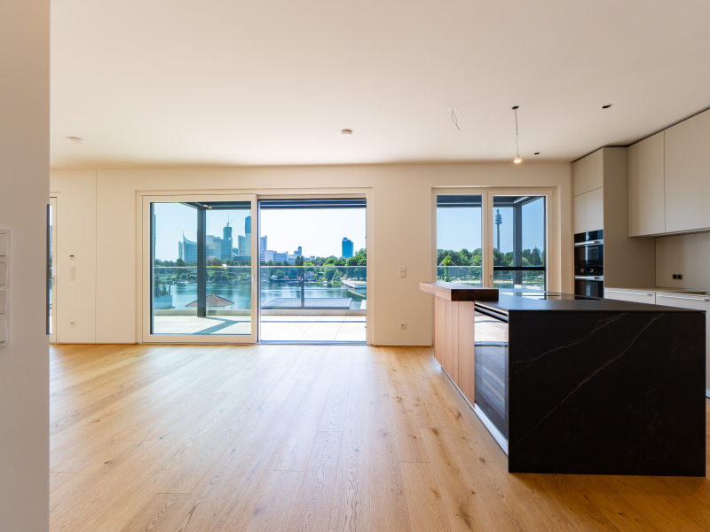 Lebensqualitt auf hchstem Niveau! Penthouse mit ber 400 m Flche zum Leben & Genieen in Bestlage an der Alten Donau  unverbaubarer Blick aufs Wasser inklusive! /  / 1220 Wien / Bild 1
