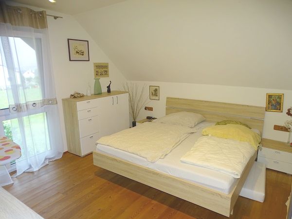 GEMEINDEGEBIET ERNSTBRUNN  3 KM INS ZENTRUM /  / 2115 Ernstbrunn / Bild 5
