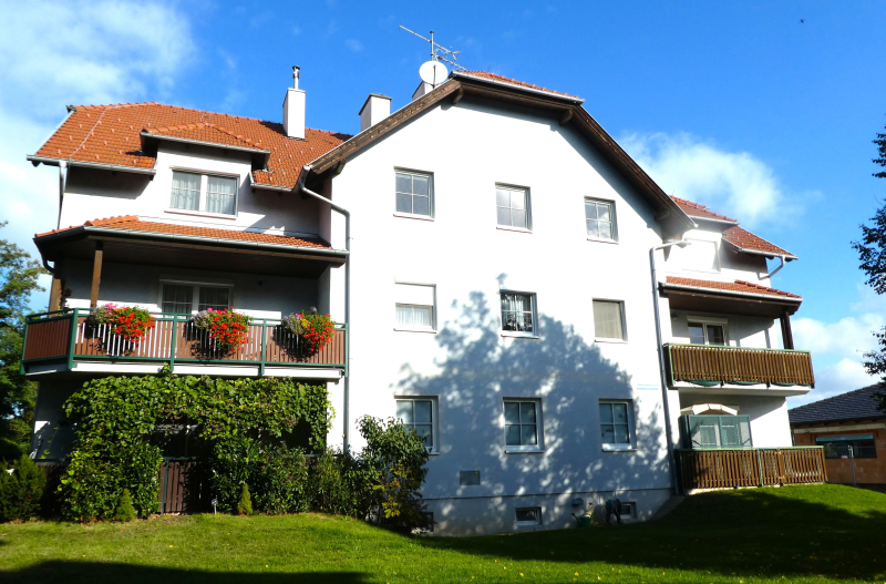 Freundliche 3-Zimmer Wohnung mit Balkon in ruhiger Lage /  / 2625 Schwarzau am Steinfeld / Bild 6
