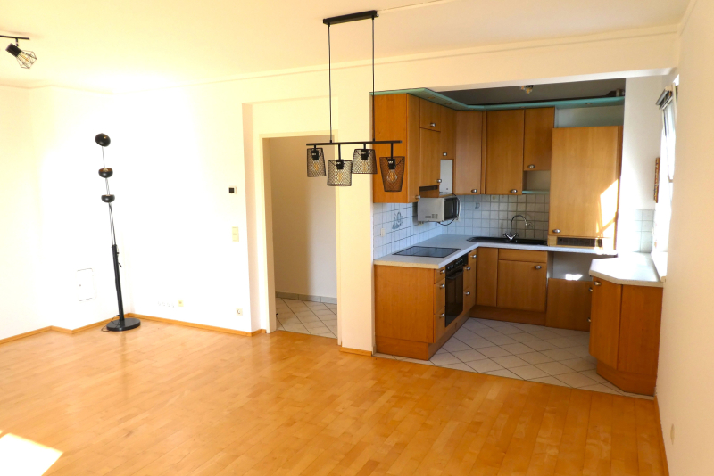Freundliche 3-Zimmer Wohnung mit Balkon in ruhiger Lage /  / 2625 Schwarzau am Steinfeld / Bild 2