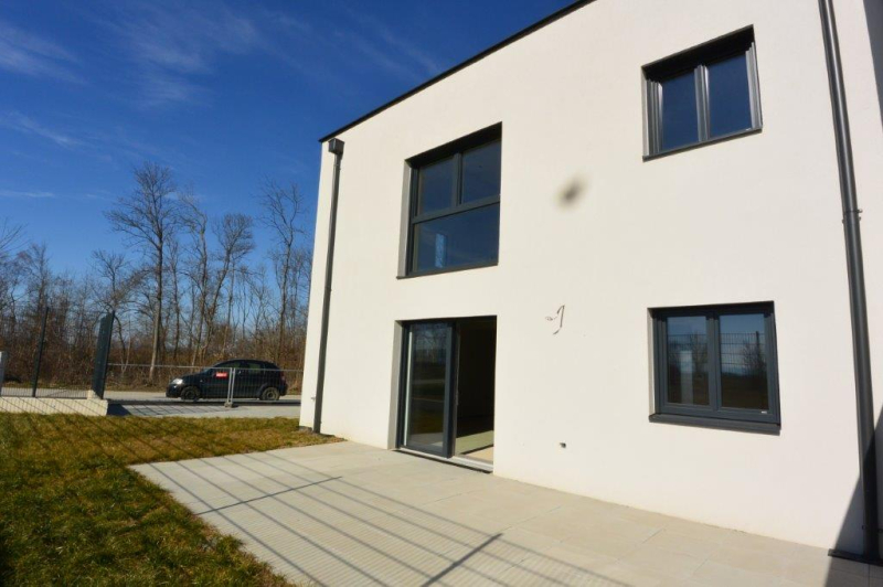 Neubau! Doppelhaushlfte - 4 Zimmer, Keller, Garten, 2-KFZ-Abstellpltze in Himberg! /  / 2325 Himberg / Bild 2