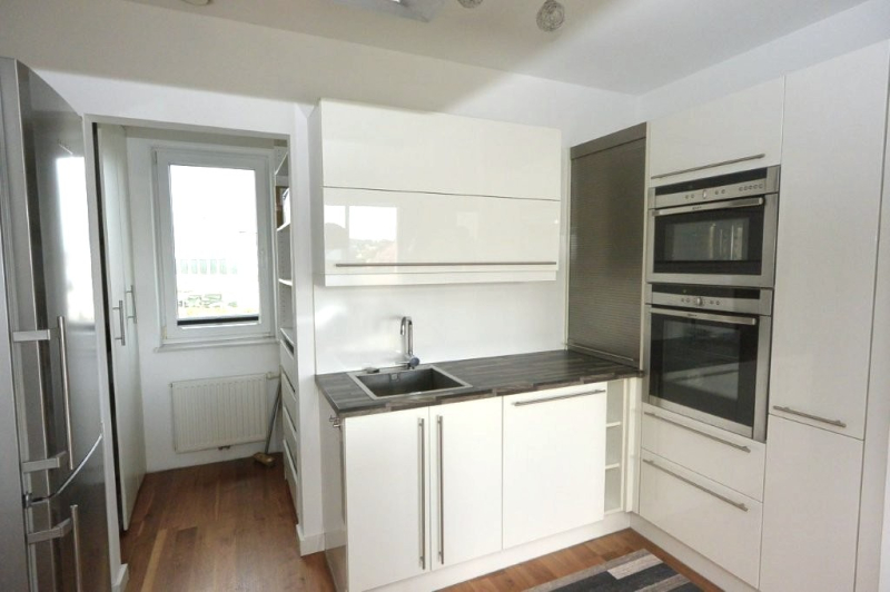 Sonnige und hochwertige 3 Zimmerwohnung ca. 96 m inkl. Balkon und Garage in Brunn am Gebirge! /  / 2345 Brunn a. Geb / Bild 5