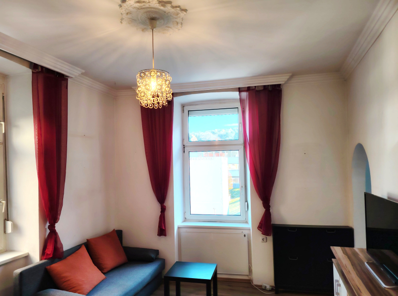 Charmante 2-Zimmer Wohnung im Zentrum von Gloggnitz /  / 2640 Gloggnitz / Bild 3