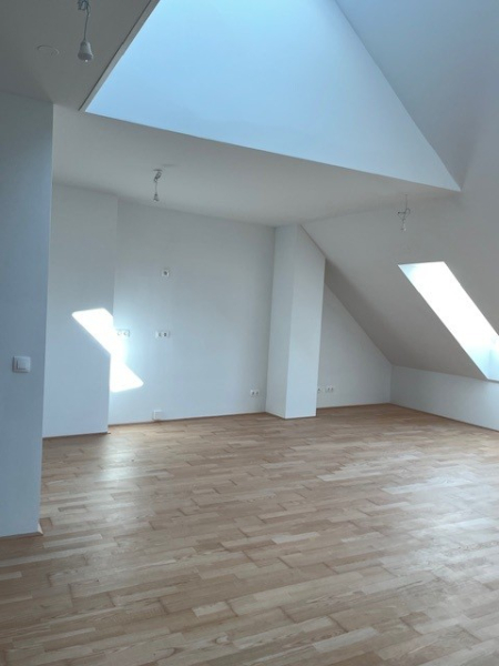 Eigentumsmaisonette mit 4 Zimmern mit Terrasse und Balkon /  / 2000 Stockerau / Bild 6