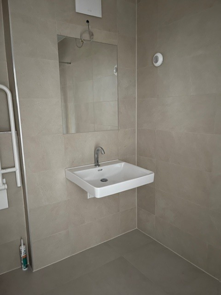 5 Zimmer Eigentumsobjekt auf 2 Etagen mit 2 Terrassen, als Bro konzipiert /  / 2000 Stockerau / Bild 2