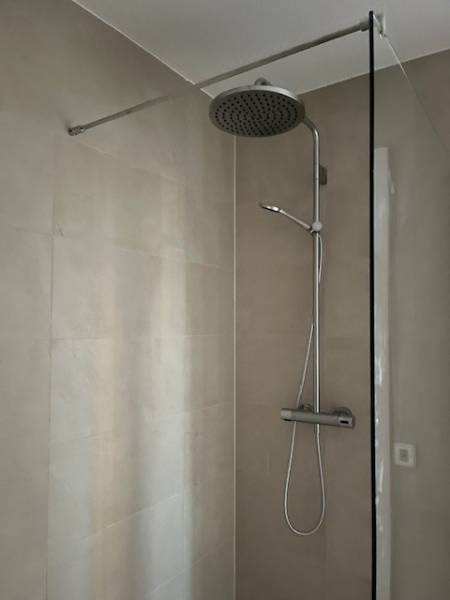 5 Zimmer Eigentumsobjekt auf 2 Etagen mit 2 Terrassen, als Bro konzipiert /  / 2000 Stockerau / Bild 3