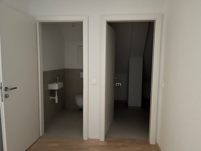 Eigentumswohnung auf 2 Ebenen mit 2 Zimmern, Terrasse und Loggia /  / 2000 STockerau / Bild 1