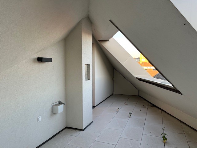 Eigentumswohnung auf 2 Ebenen mit 2 Zimmern, Terrasse und Loggia /  / 2000 STockerau / Bild 8