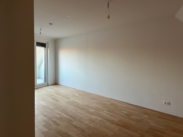 Eigentumswohnung auf 2 Ebenen mit 2 Zimmern, Terrasse und Loggia /  / 2000 STockerau / Bild 6