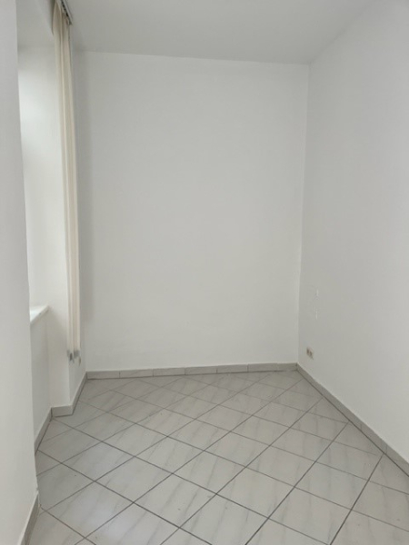 Wohnungsgemeinschaftstaugliche Wohnung, auch f�r Praxis m�glich /  / 1200&nbsp;Wien  / Bild 3