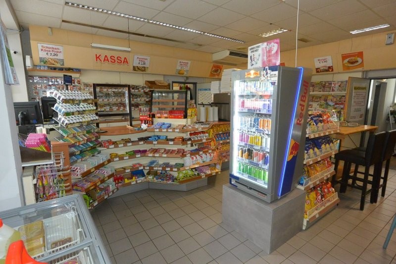 Etablierte AVIA-Tankstelle mit Wohnhaus & gro�em Grundst�ck in Unterkohlst�tten � Top Lage an der B50 /  / 7435&nbsp;Unterkohlst�tten / Bild 5