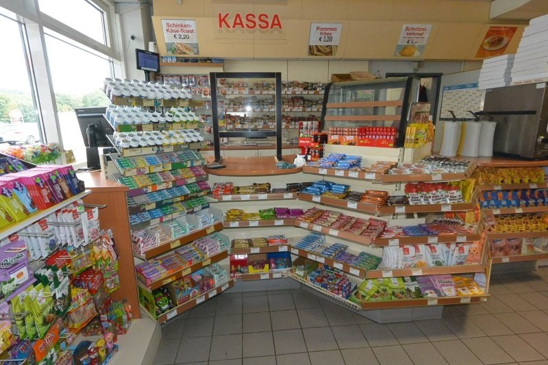 Etablierte AVIA-Tankstelle mit Wohnhaus & gro�em Grundst�ck in Unterkohlst�tten � Top Lage an der B50 /  / 7435&nbsp;Unterkohlst�tten / Bild 7