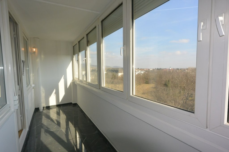 Helle, gem�tliche 2 Zimmerwohnung inkl. Loggia in Baden! /  / 2500&nbsp;Baden / Bild 2