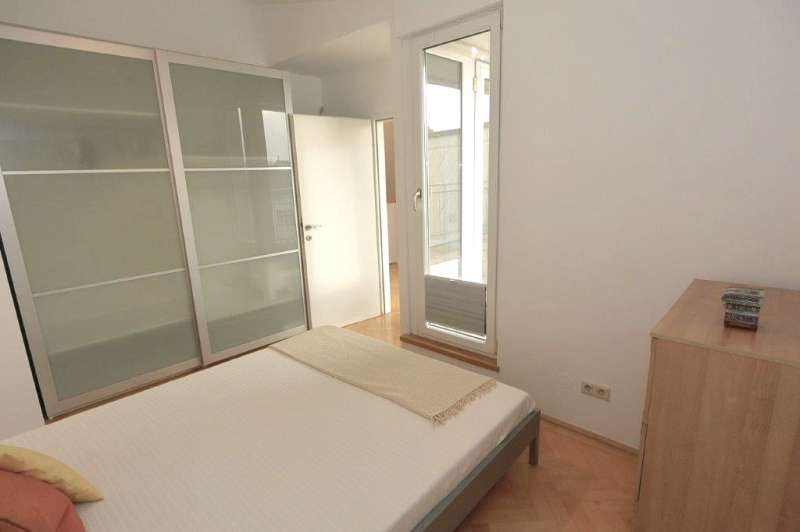 Lichtdurchflutete ca. 123 m� Dachgeschoss-Maisonette zzgl. ca. 18 m� Terrasse und Garage in 1180 Wien! /  / 1180&nbsp;Wien / Bild 4