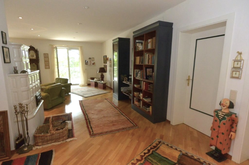 Gro�z�gige Dachgescho�wohnung inkl. Terrasse und Tiefgarage am Mitterberg!! /  / 2500&nbsp;Baden / Bild 2