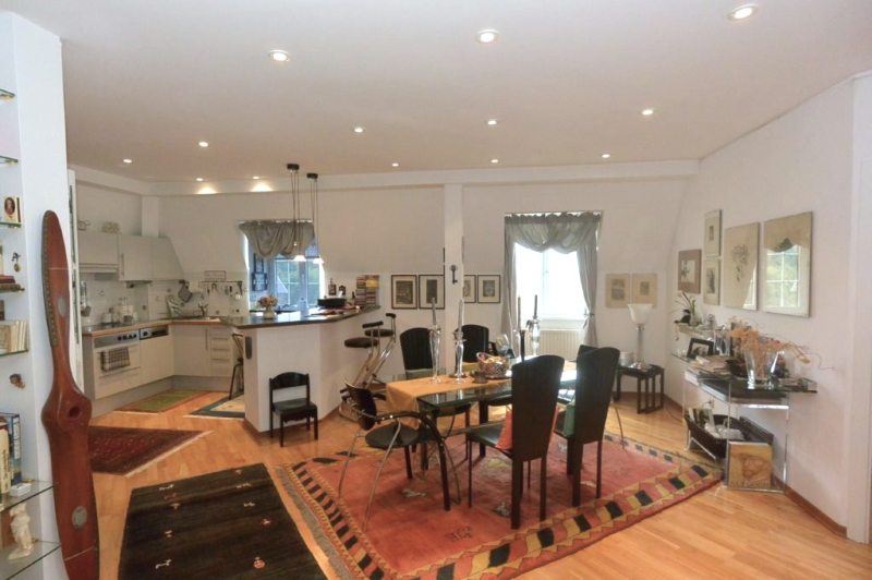 Gro�z�gige Dachgescho�wohnung inkl. Terrasse und Tiefgarage am Mitterberg!! /  / 2500&nbsp;Baden / Bild 4